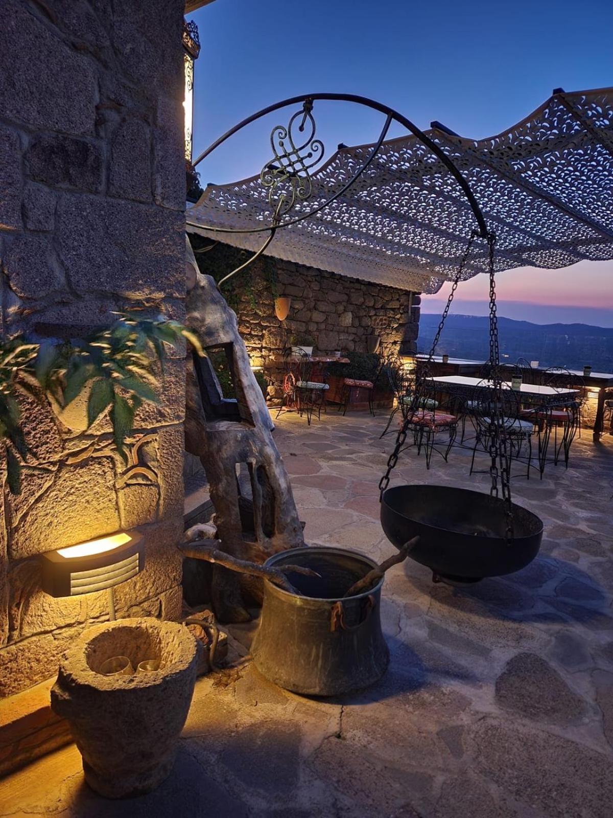 Assos Sunset Hotel Eksteriør billede